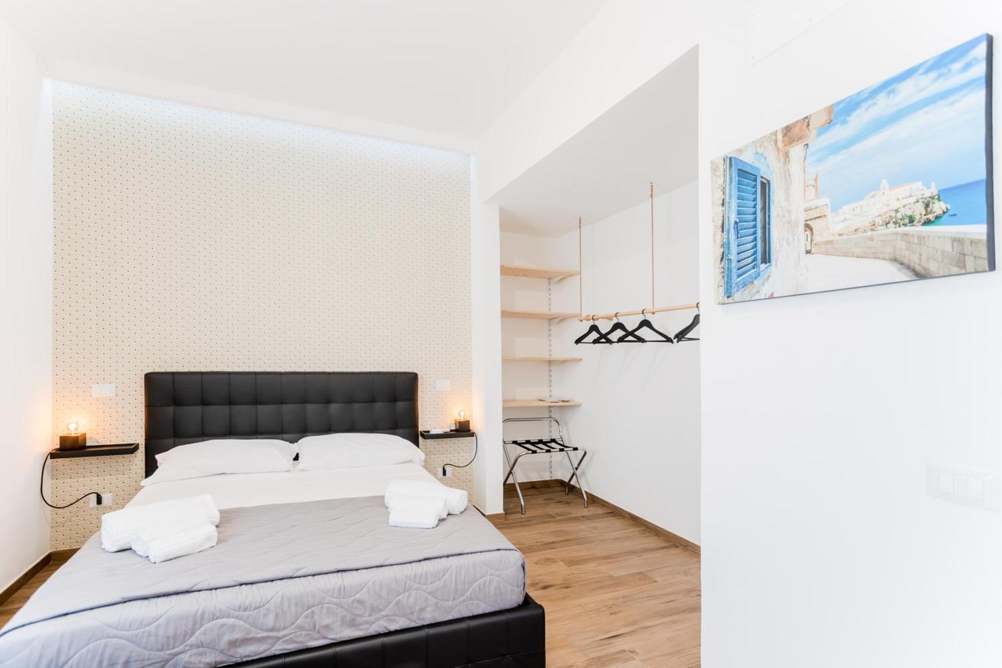 Pietramare Luxury Suites Bari Exterior foto